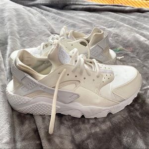 Nike huarache sneakers